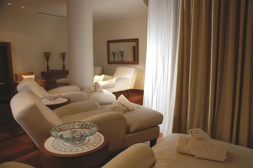 FOUR SEASONS HOTEL ALEXANDRIA -SAN STEFANO